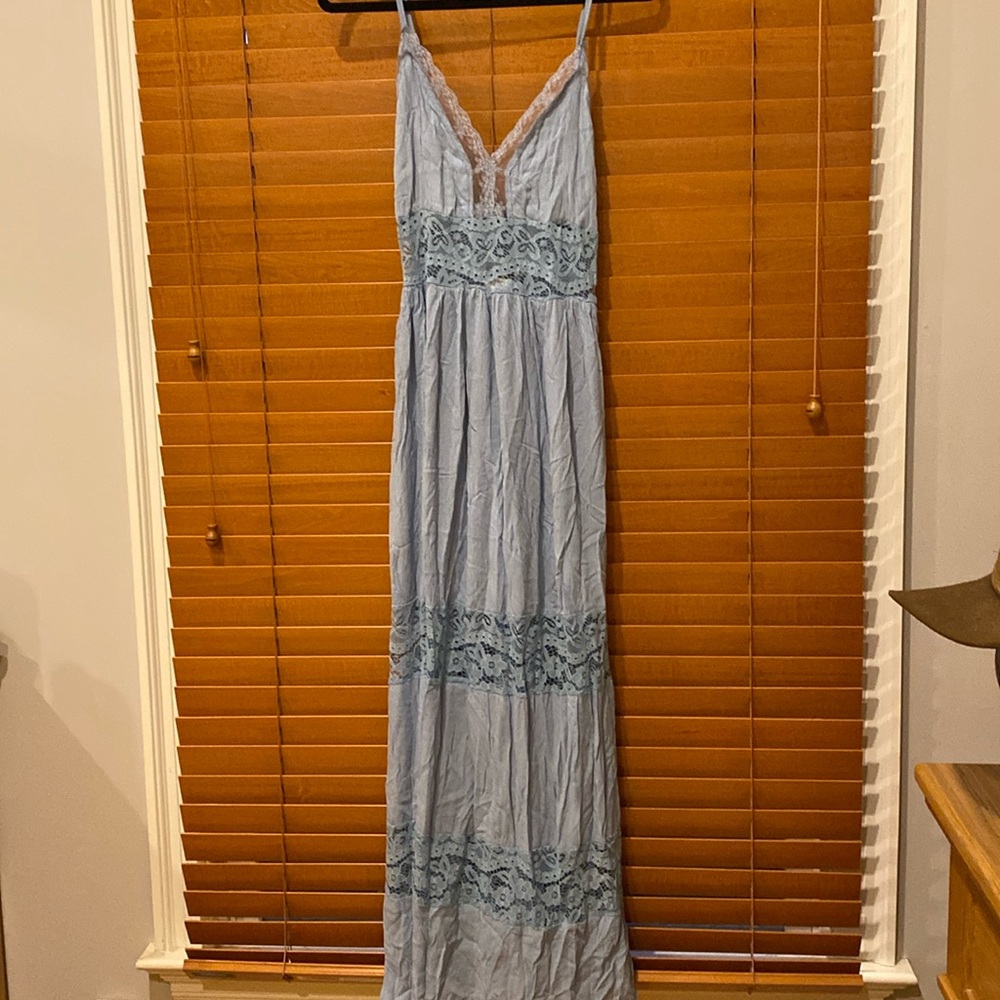 Rue21 Periwinkle Blue Maxi Lace Sundress size Lg (d)
